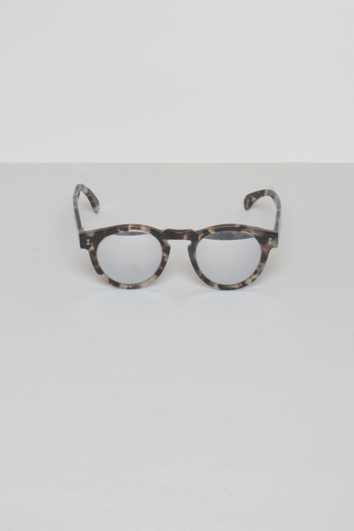 Óculos Illesteva Leonard Animal Print Cinza